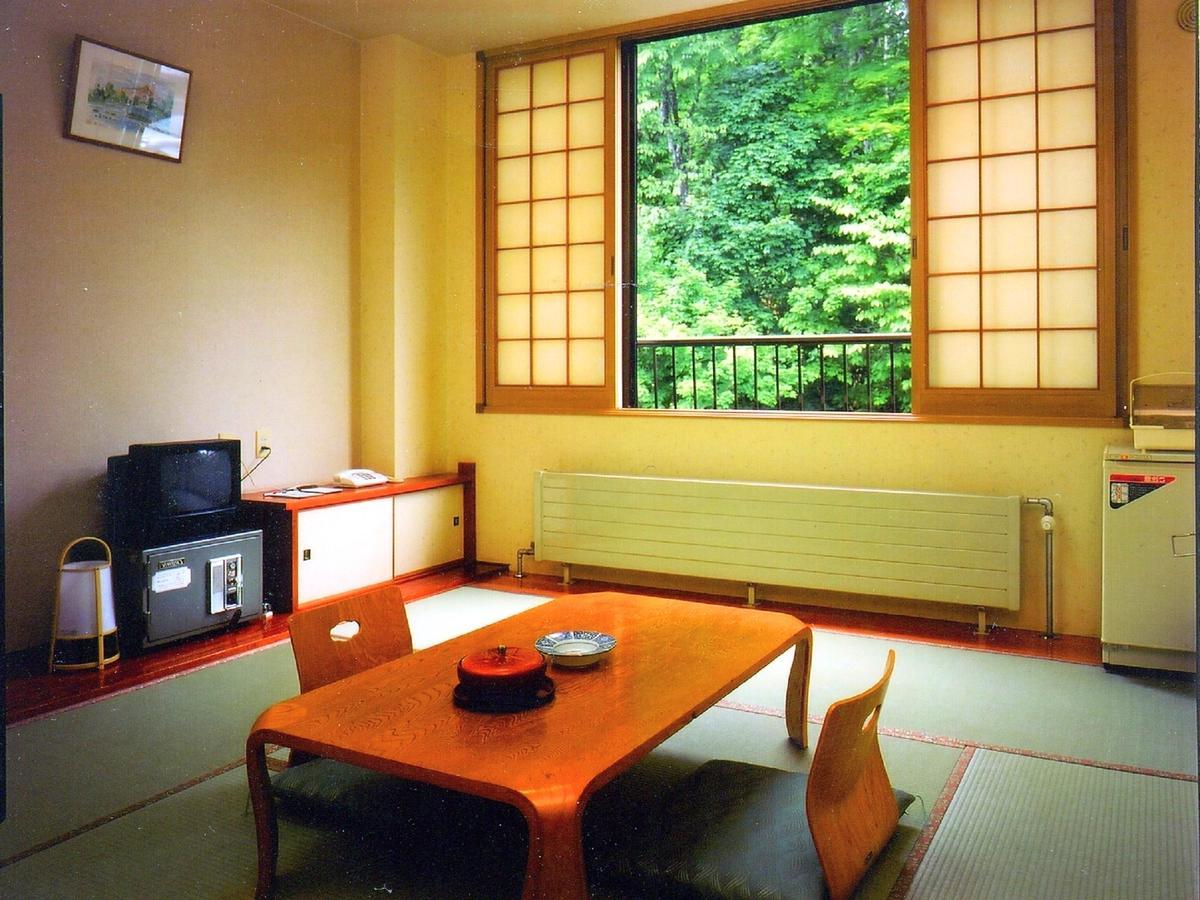 Marukoma Onsen Ryokan Chitose  Exteriör bild